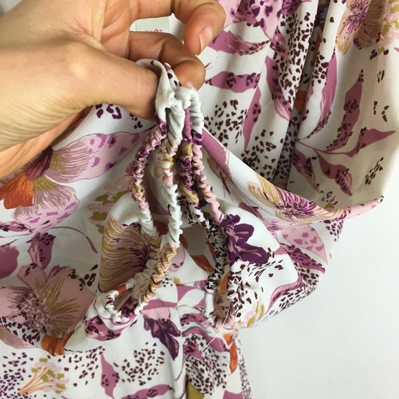 Francesca's floral hi low wrap midi dress with  ruffle hem - Picture 8 of 11